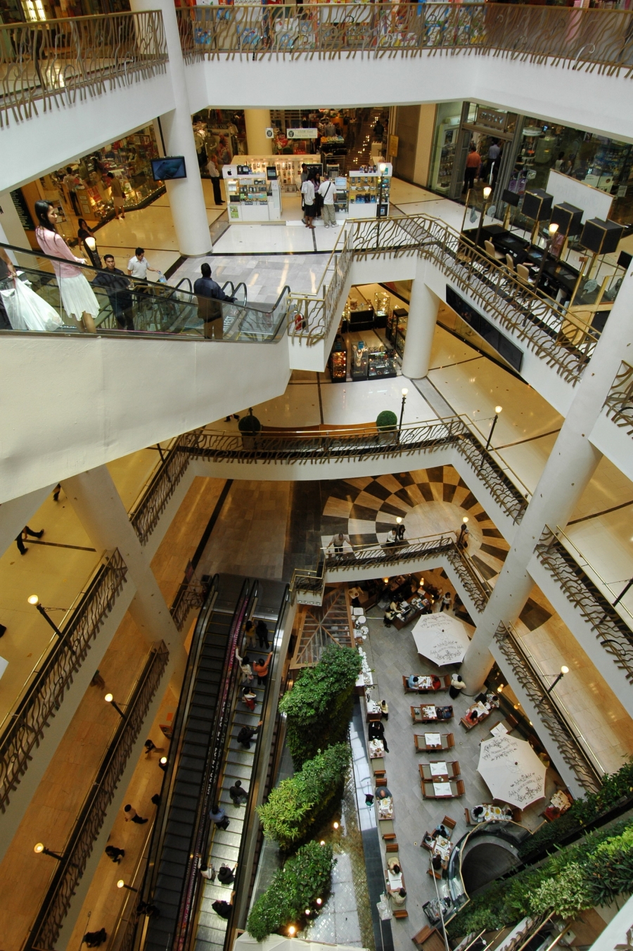 FOOD HALL AT THE EMPORIUM SHOPPING MALL, Bangkok - Khlong Toei